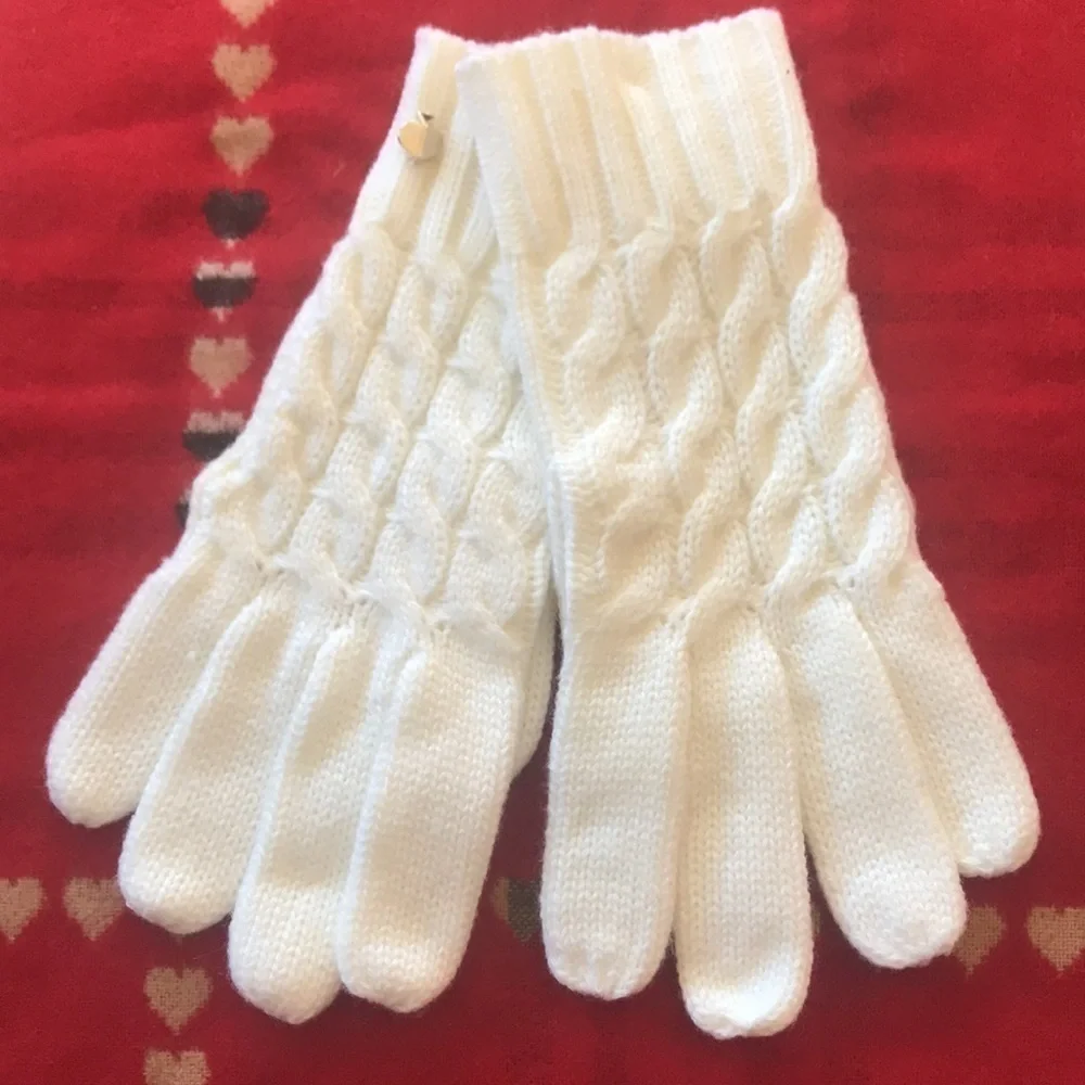 Brand New Kate Spade Cable Beanie Hat & Gloves Set Cream